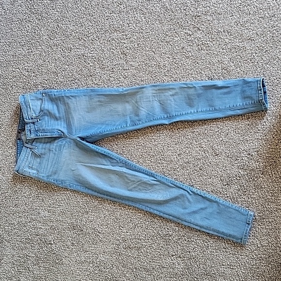 A&F High Rise Super Skinny Jeans - Picture 4 of 4